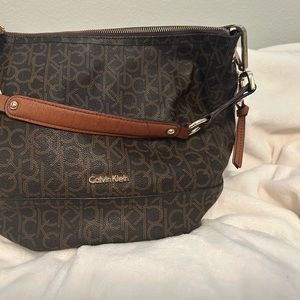 Calvin Klein Woman shoulder bag